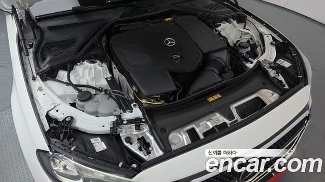 Mercedes-Benz E-Class 2026 — Şəkil 6/20