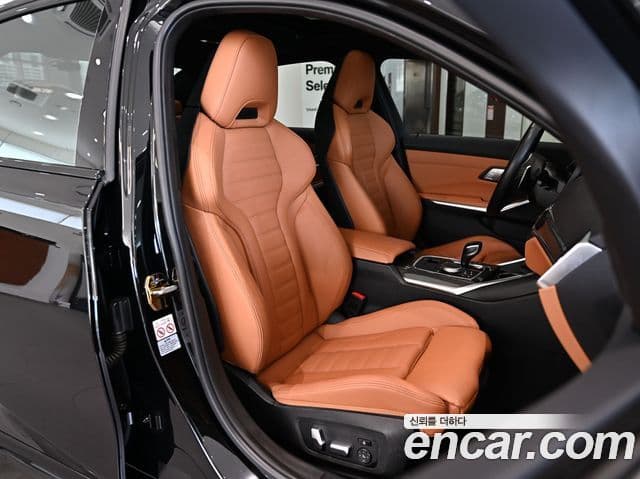 BMW 3 Series 2022 — ფოტო 13/19