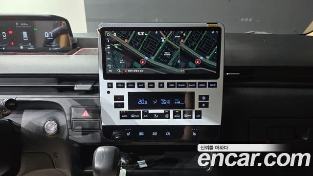 Hyundai Staria 2021 — Şəkil 19/20