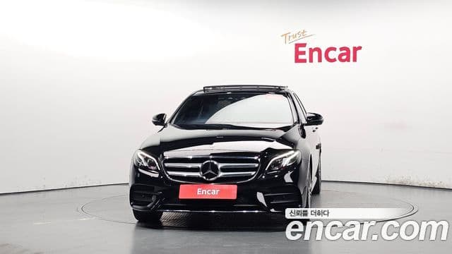 Mercedes-Benz E-Class 2019 — ფოტო 3/20