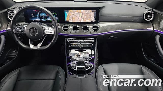Mercedes-Benz E-Class 2019 — ფოტო 7/20