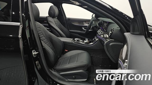 Mercedes-Benz E-Class 2019 — ფოტო 10/20