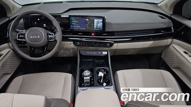 Kia Carnival 2024 — фото 7 из 20