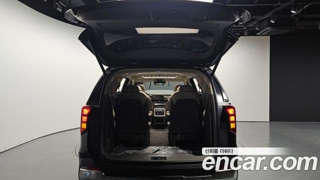Kia Carnival 2024 — ფოტო 20/20