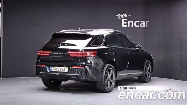 Genesis GV70 2021 — ფოტო 2/20
