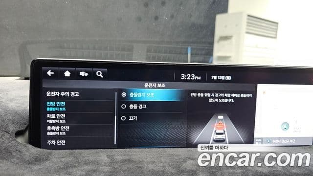 Genesis GV70 2021 — ფოტო 15/34