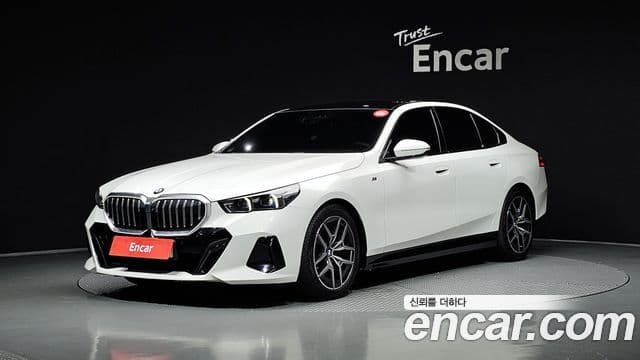 BMW 5 Series 2024 — Şəkil 1/20