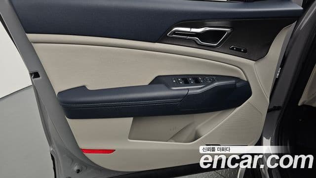 Kia Sportage 2025 — Photo 17/34