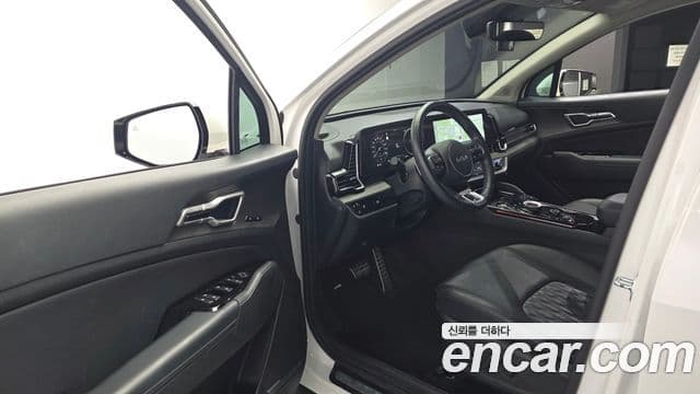 Kia Sportage 2023 — Фото 10/20