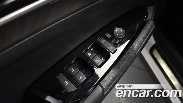 Kia Sportage 2023 — Photo 26/35