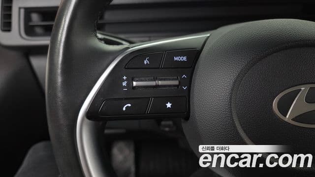 Hyundai Staria 2024 — ფოტო 17/20
