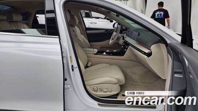 Genesis Electrified G80 2026 — Şəkil 11/20