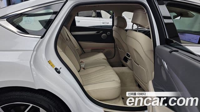 Genesis Electrified G80 2026 — Şəkil 12/20