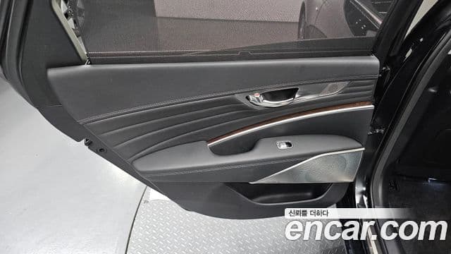Kia The K9 2020 — Photo 10/32