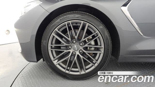 Genesis G70 2018 — Şəkil 5/20