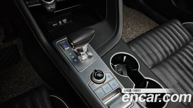 Genesis G70 2018 — Şəkil 9/20
