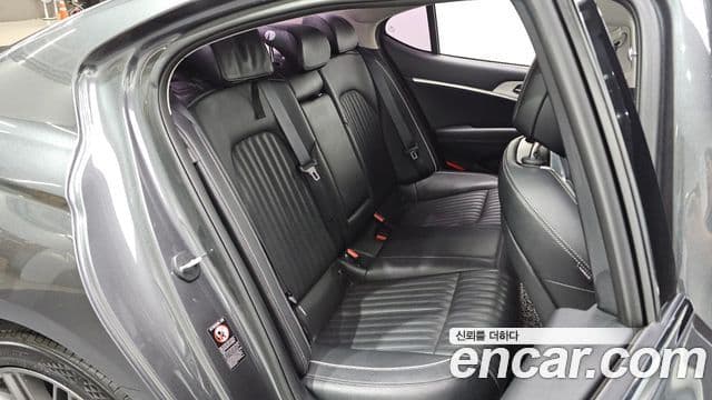 Genesis G70 2018 — Şəkil 11/20