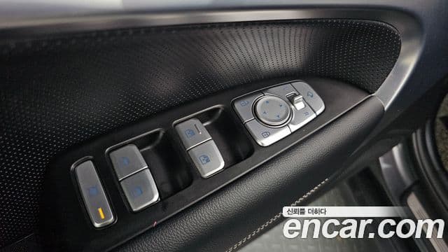 Genesis G70 2018 — Şəkil 18/20