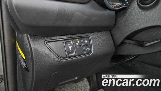 Genesis G70 2018 — Şəkil 19/20