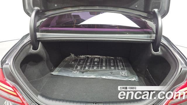 Genesis G70 2018 — Şəkil 20/20
