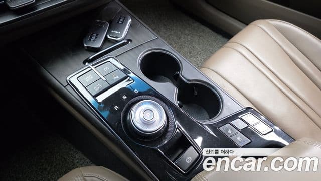 Kia K8 2022 — ფოტო 9/20