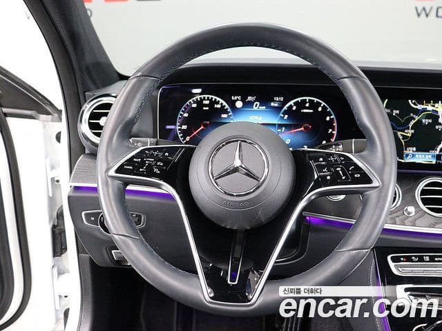 Mercedes-Benz E-Class 2023 — Şəkil 8/20