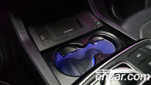 Mercedes-Benz GLE-Class 2018 — Şəkil 17/20