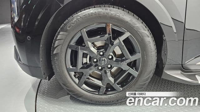 Kia Carnival 2024 — Şəkil 5/20