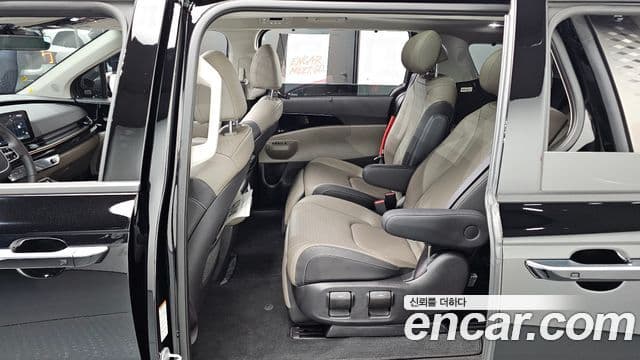 Kia Carnival 2024 — Şəkil 12/20