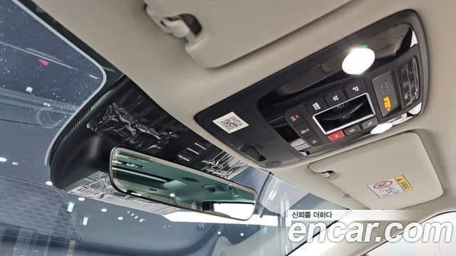 Kia Carnival 2024 — Şəkil 18/20