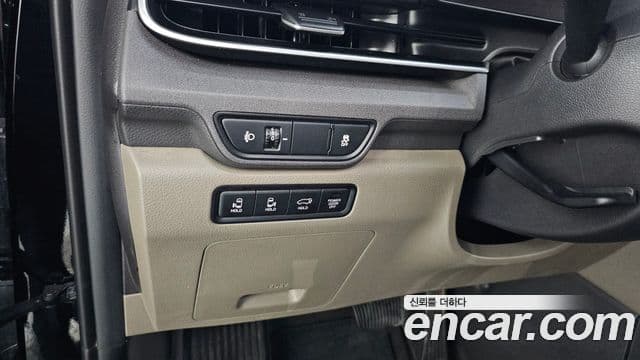 Kia Carnival 2024 — Şəkil 19/20