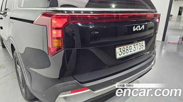 Kia Carnival 2024 — Photo 11/32