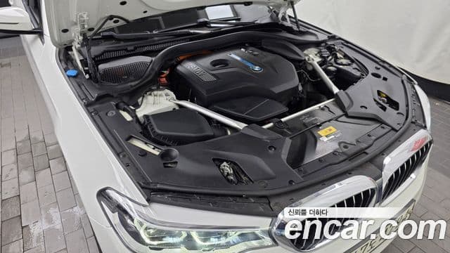 BMW 5 Series 2020 — Şəkil 6/20