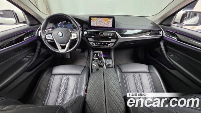 BMW 5 Series 2020 — Şəkil 7/20