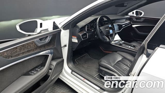 Audi A7 2020 — ფოტო 10/20