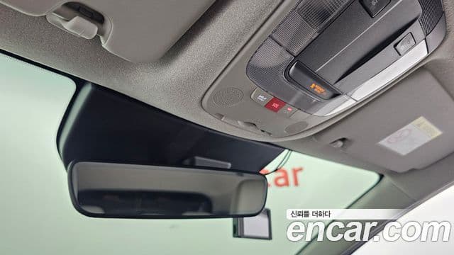 Kia Niro 2022 — Фото 20/20