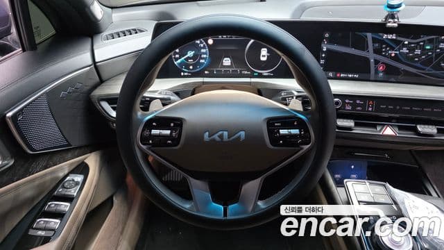 Kia K8 2021 — Şəkil 13/20