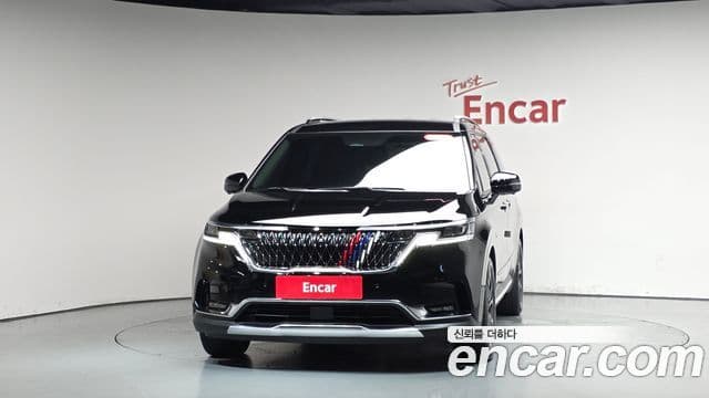 Kia Carnival 2020 — Фото 3/20