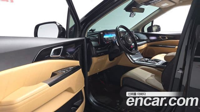Kia Carnival 2020 — Фото 10/20