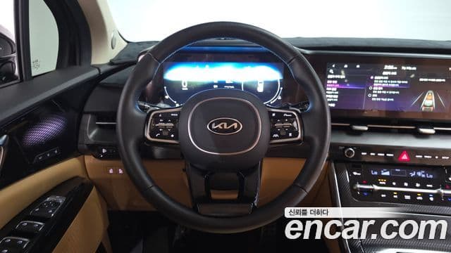 Kia Carnival 2020 — Фото 12/20