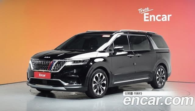 Kia Carnival 2020 — Фото 1/20