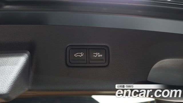 Kia Carnival 2020 — Şəkil 19/36