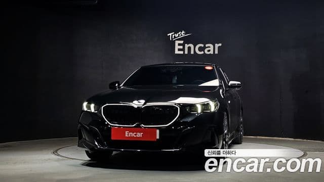 BMW 5 Series 2025 — Şəkil 3/20