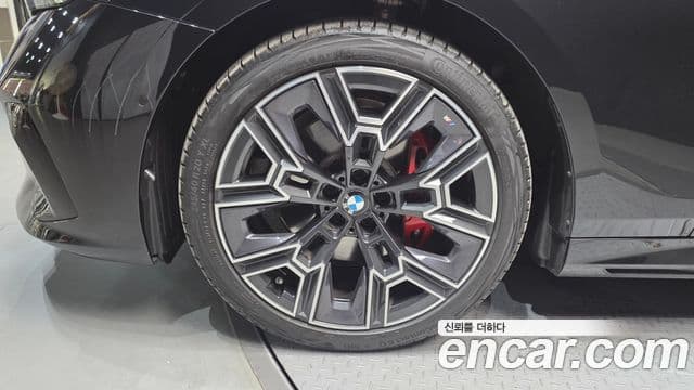BMW 5 Series 2025 — Şəkil 5/20