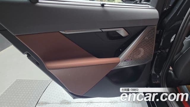 BMW 5 Series 2025 — Photo 19/31