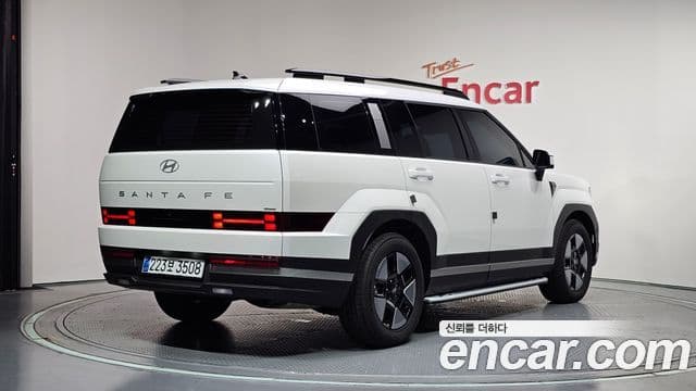 Hyundai Santa Fe 2025 — ფოტო 2/20