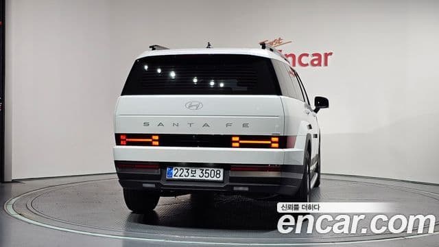 Hyundai Santa Fe 2025 — ფოტო 4/20