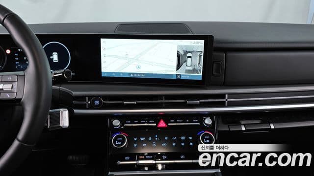 Hyundai Santa Fe 2025 — ფოტო 14/20