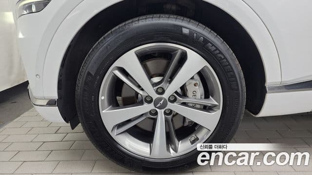 Genesis GV80 2022 — Şəkil 10/34
