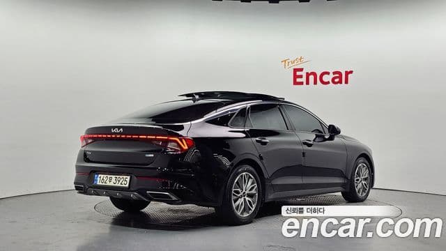 Kia K5 2021 — Şəkil 2/20